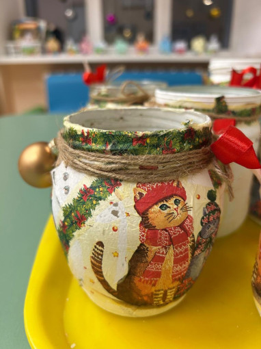Подсвечник из банки Подсвечник из банки.